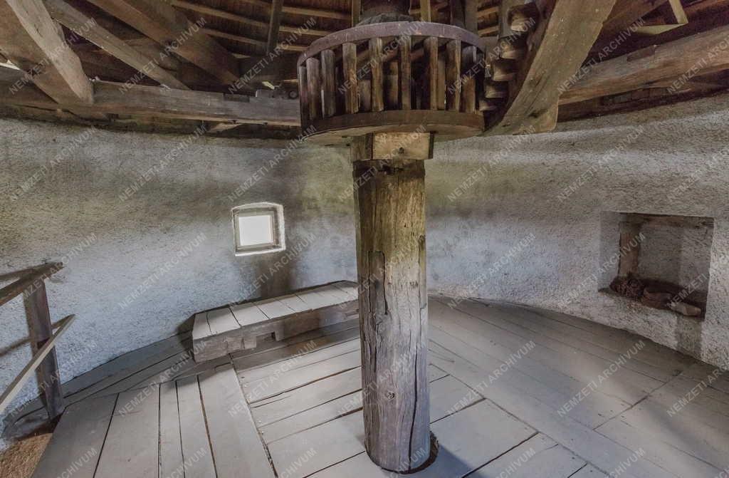 Ipari műemlék - Tés - Szélmalom