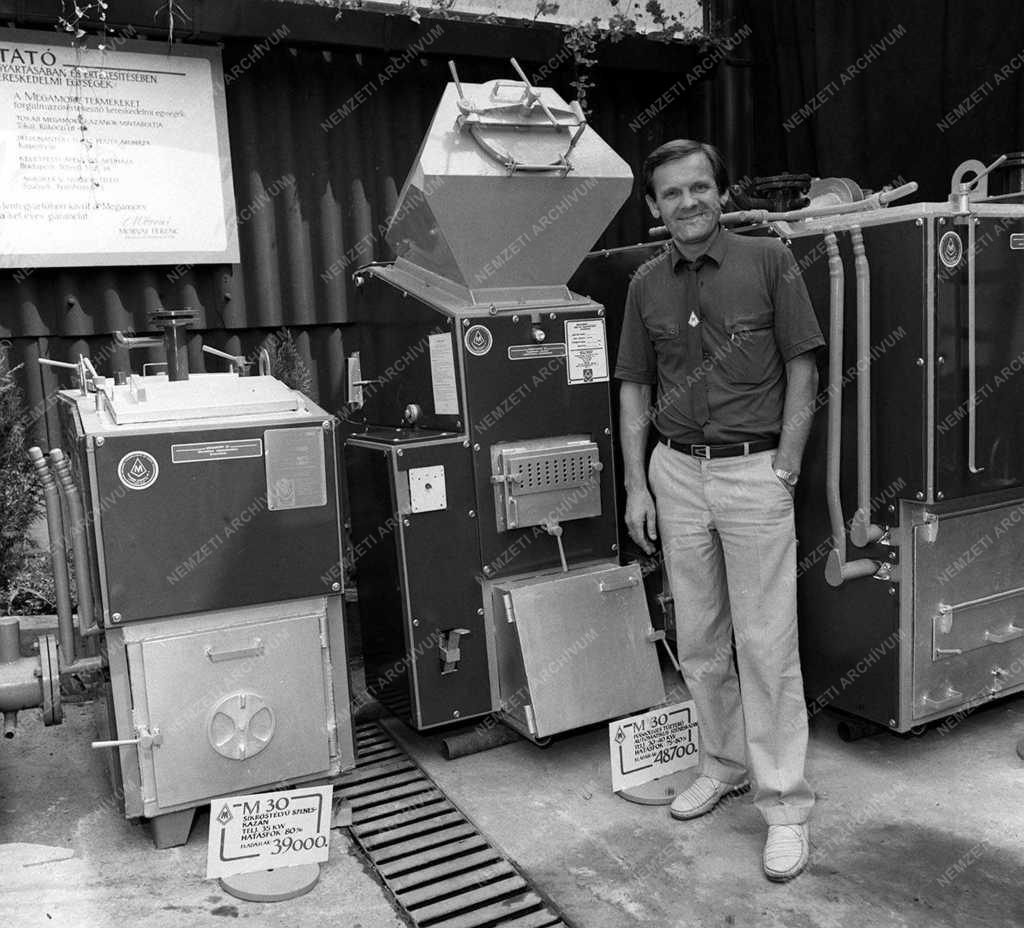 Morvai Ferenc épületgépész, magánvállalkozó