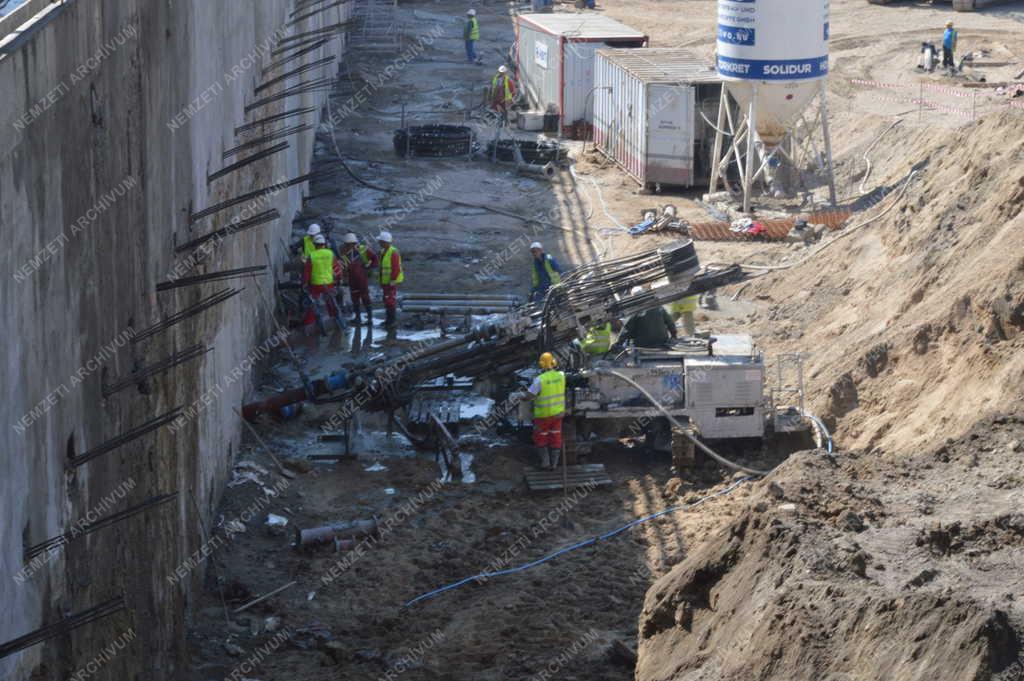 Beruházás - Budapest - A Kossuth Lajos tér rekonstrukciója