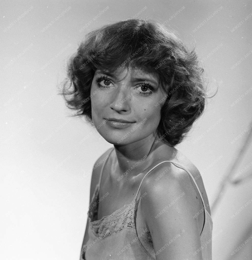 Kultúra - Kútvölgyi Erzsébet színművész