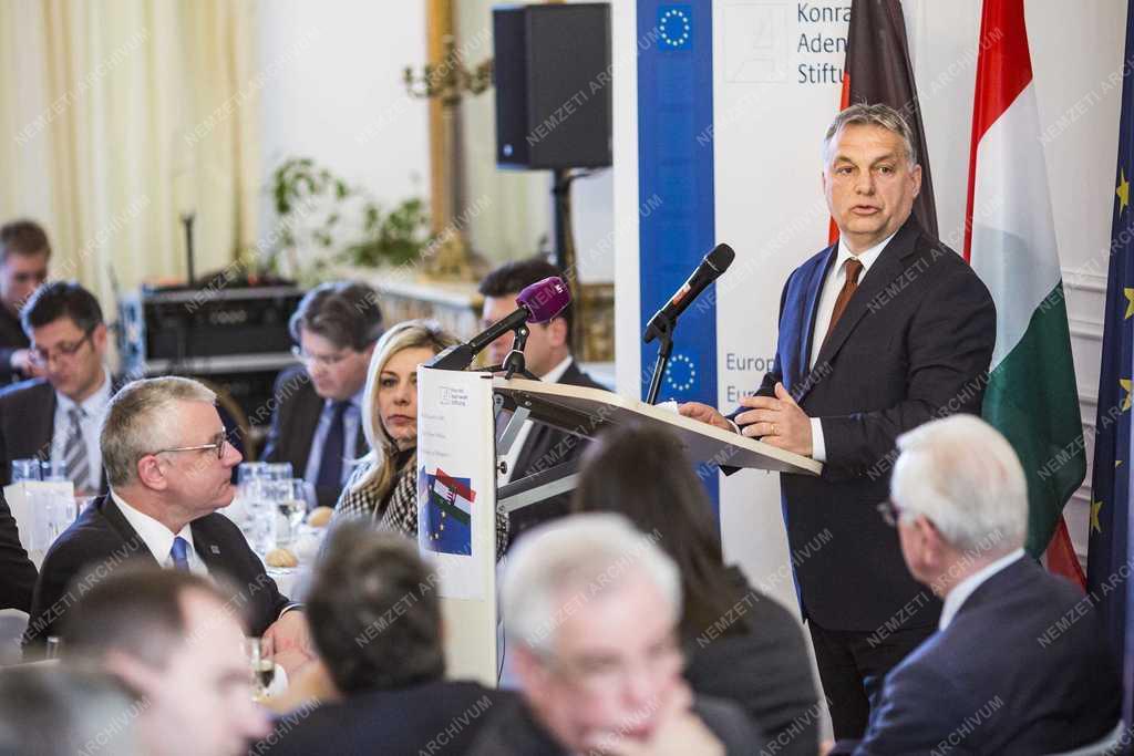 Orbán Viktor előadása Brüsszelben 