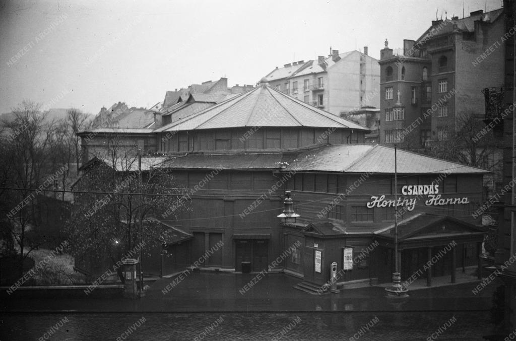 Kultúra - A Budai Színkör a Horváth-kertben