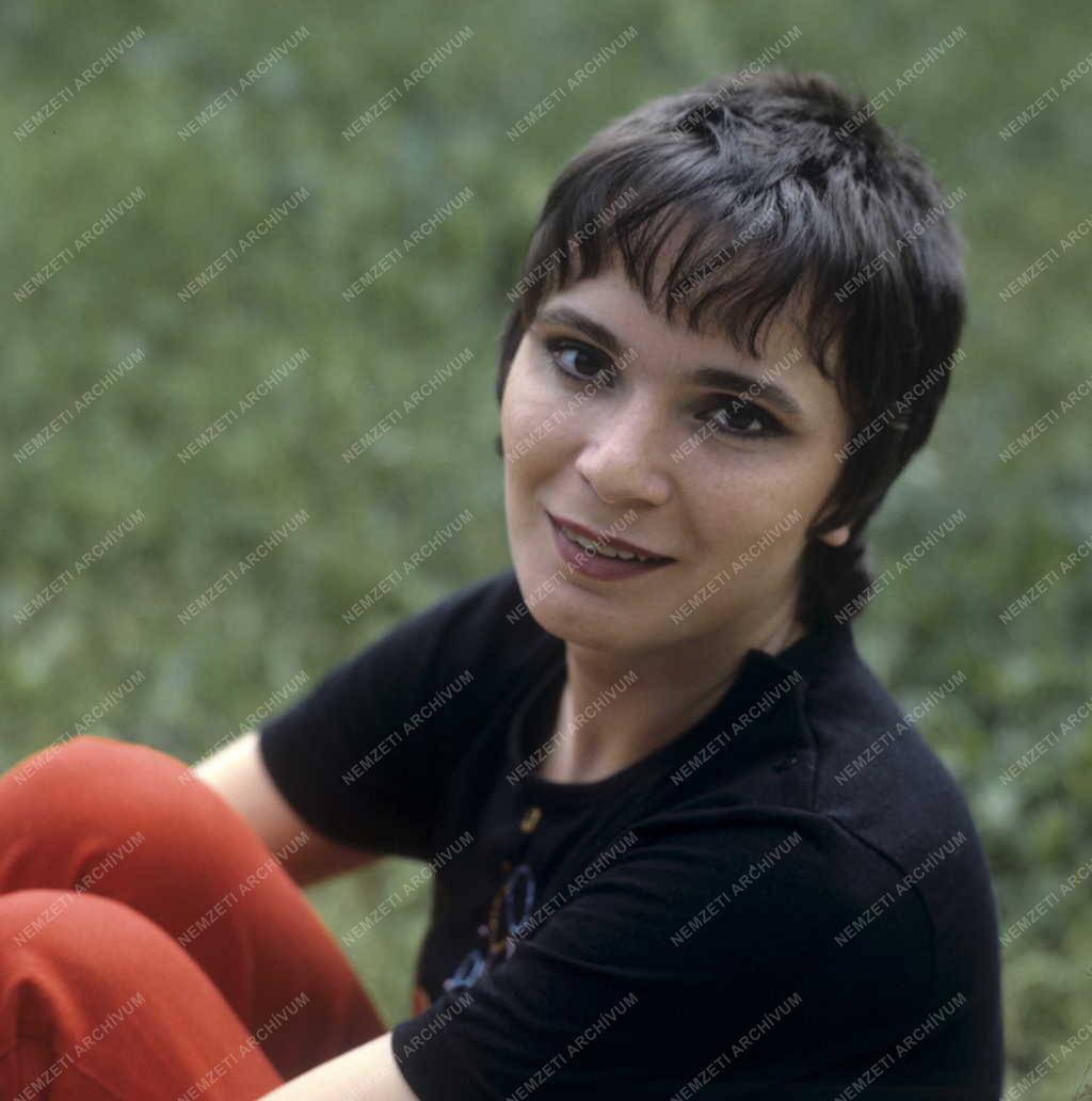 Kultúra - Igó Éva színésznő