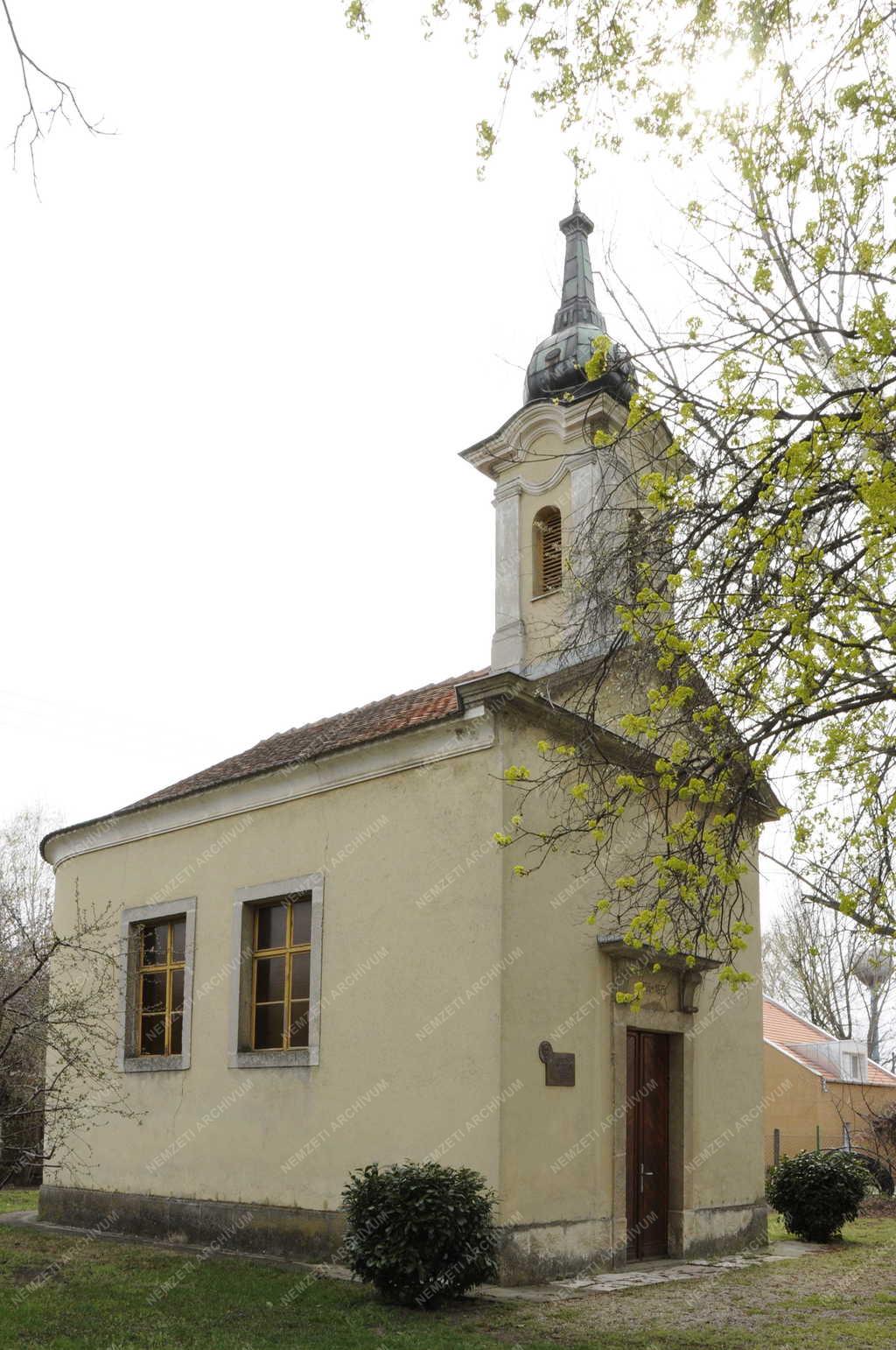 Magyarországi képek - Agárdpuszta - Szent Anna kápolna