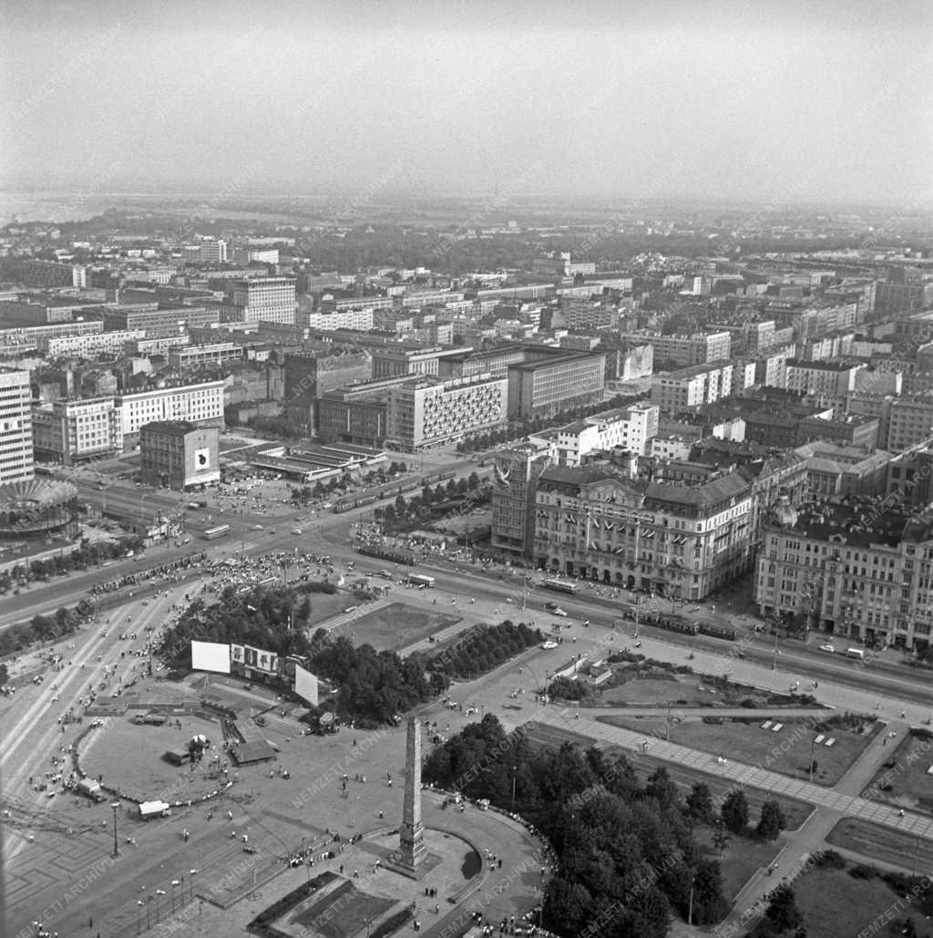Városkép - Lengyelország - Varsó