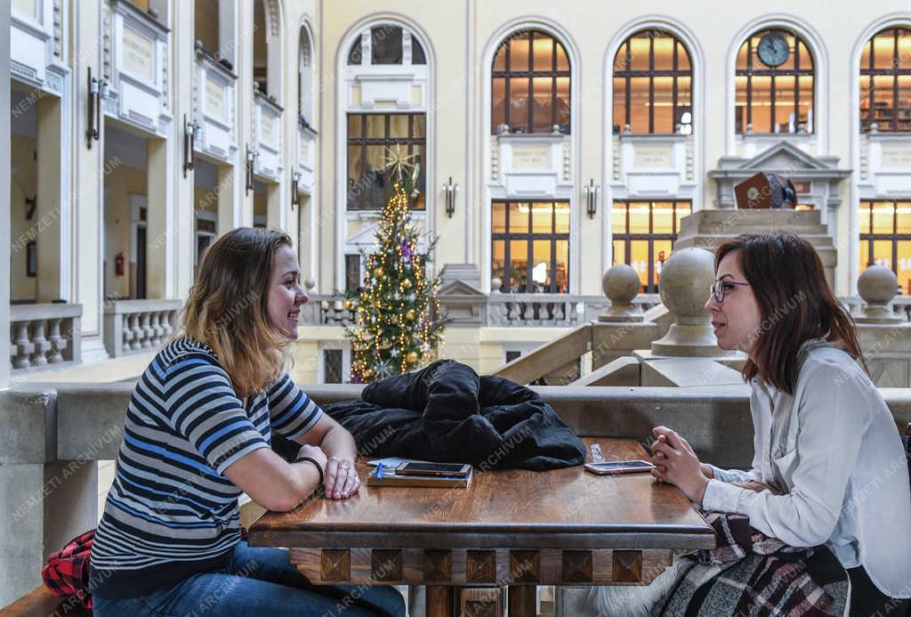 Oktatás - Debrecen - Vizsgaidőszak