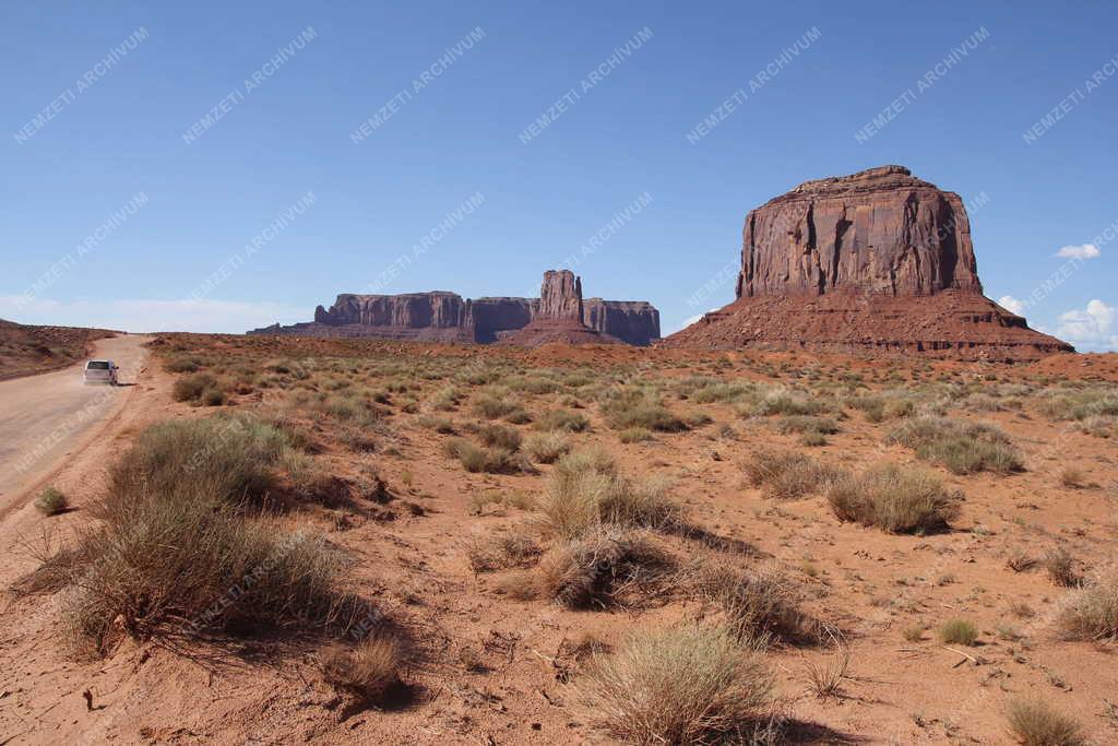 Tájkép - A Monument Valley sziklaképződményei