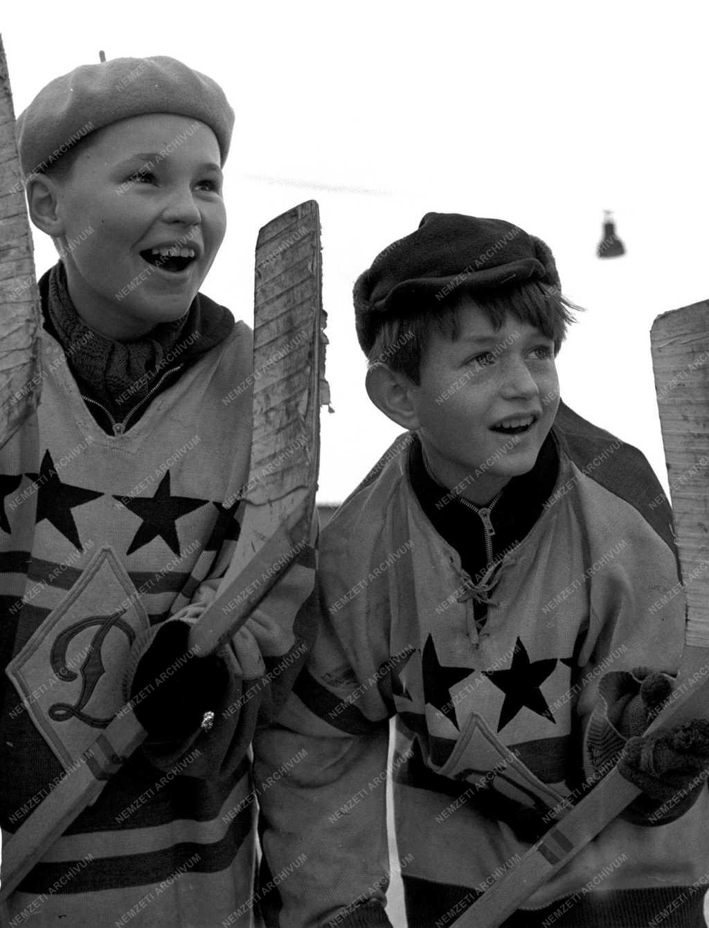 Sport - Jégkorong - Gyermekszakosztály