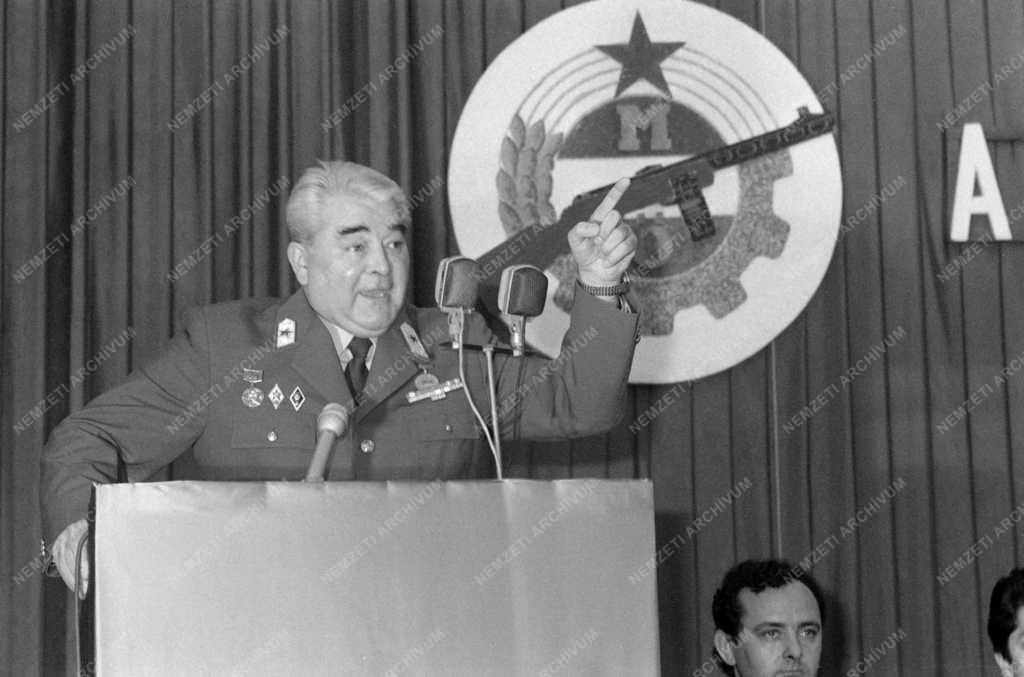 Fegyveres erők - Munkásőr egységgyűlés Törökszentmiklóson