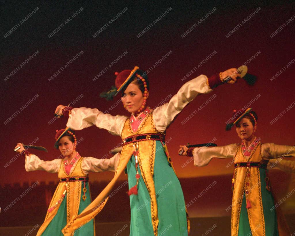 Kultúra - A Koreai Állami Népi Együttes műsora