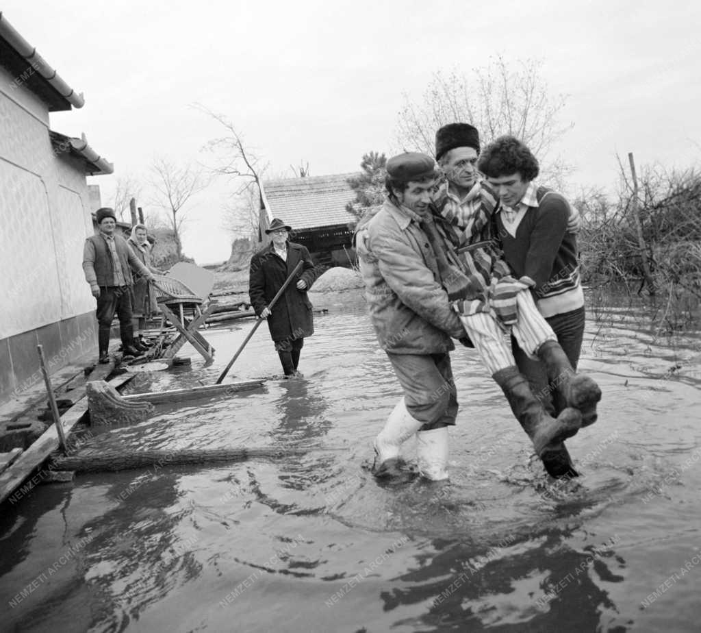 Baleset-katasztrófa - Árvíz és belvíz a Körösök mentén