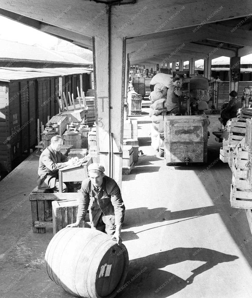 A szerző válogatása - Kongresszusi verseny a MÁV-nál