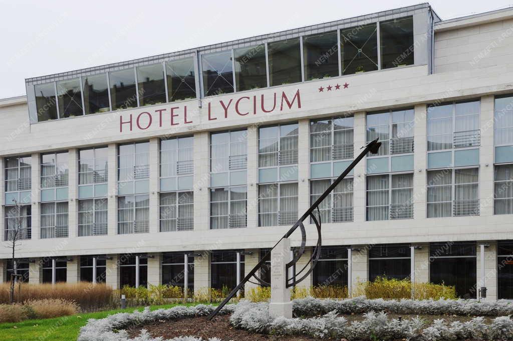 Táj, város - Hotel Lycium - Debrecen