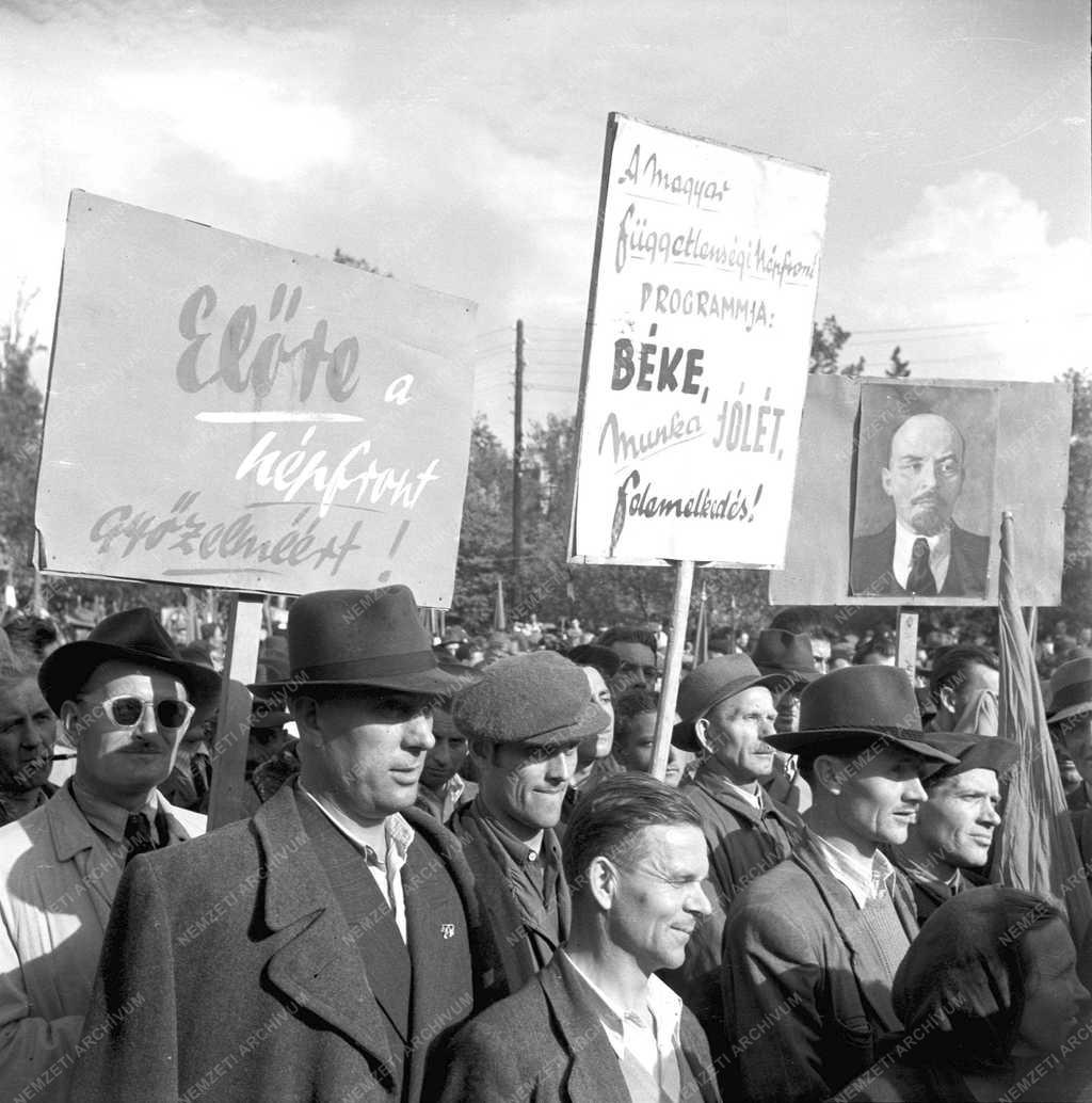 Belpolitika - Választások 1953-ban - Lenin Kohászati Művek