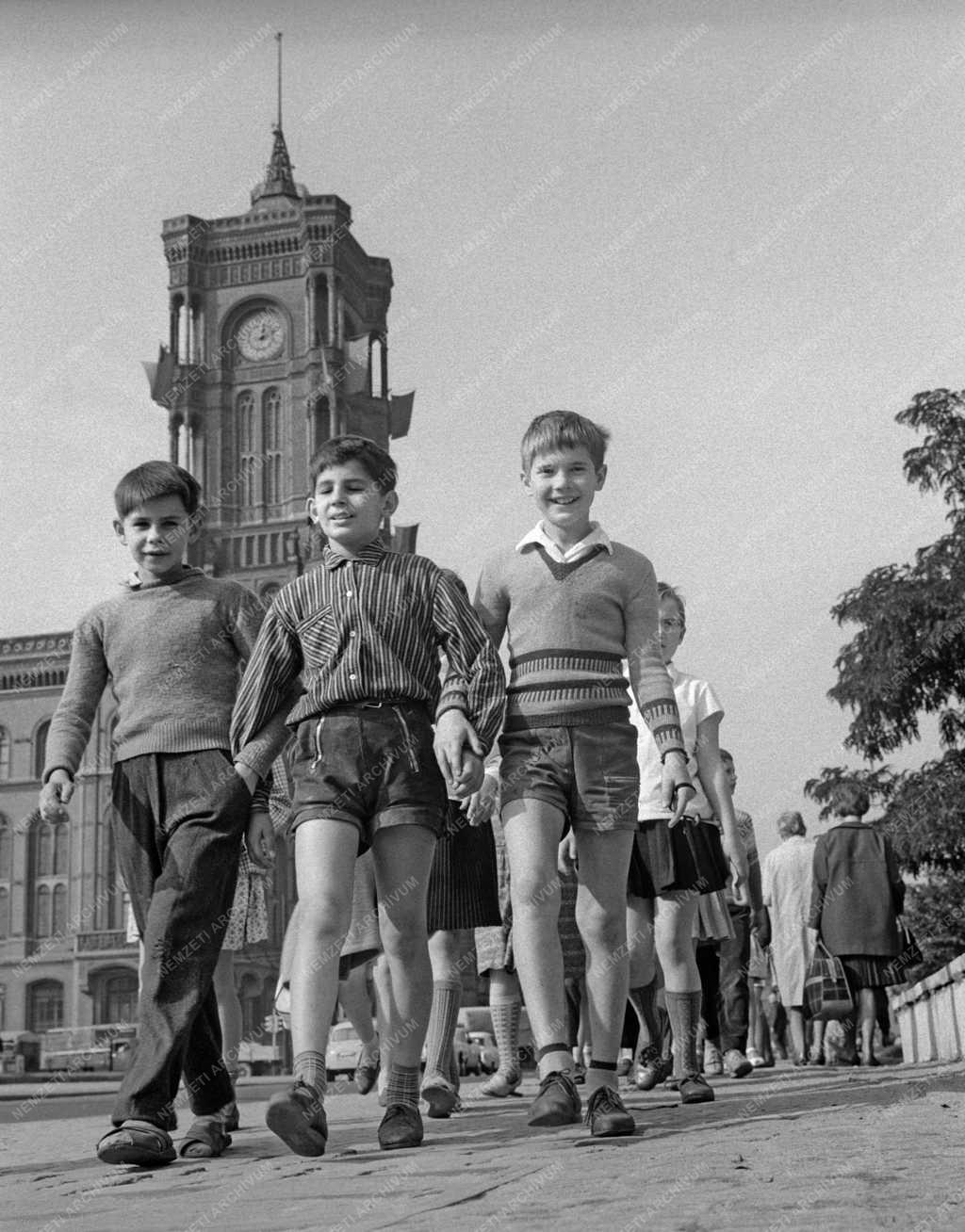 Városkép - NDK - Berlin  
