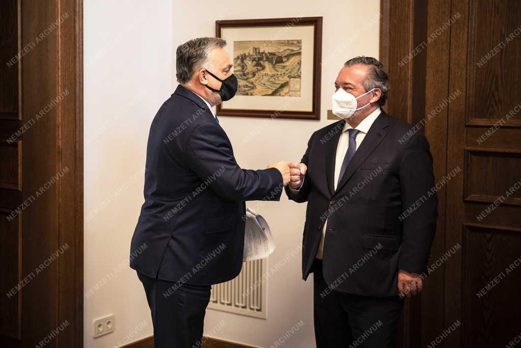 Koronavírus - A gazdaság és a rendezvényszervező szektor újraindításáról egyeztetett Orbán Viktor a Hungexpo üzemeltetőjével