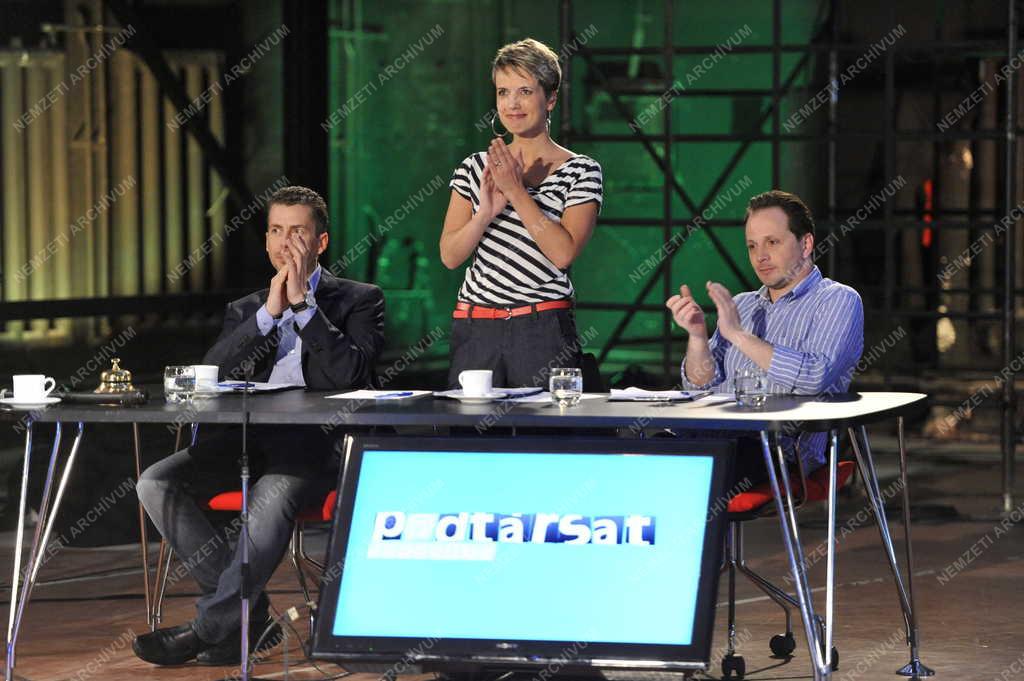 Kultúra - Televízió - Padtársat keresünk 