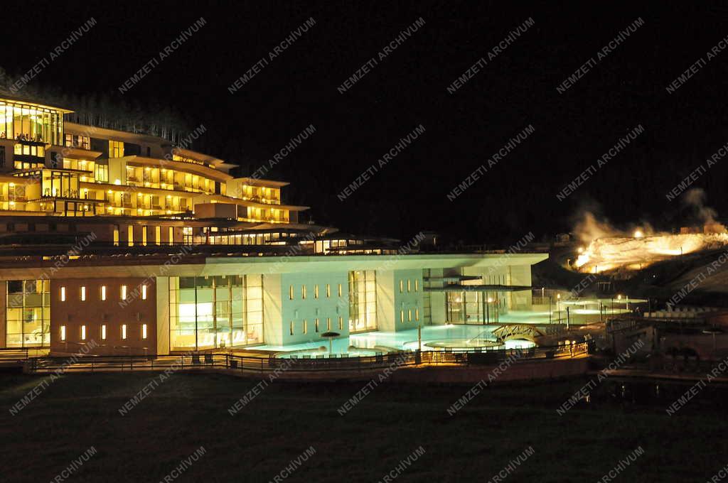 Idegenforgalom - Egerszalók - Saliris Resort SPA & Konferencia Hotel