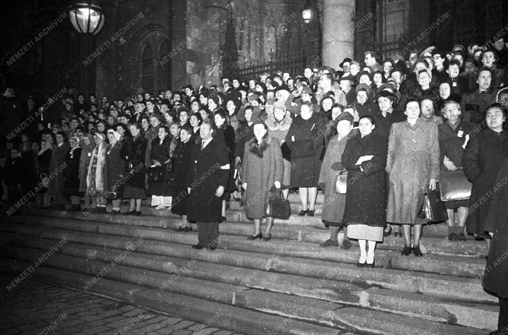 Külpolitika - Nemzetközi nőkongresszus Budapesten
