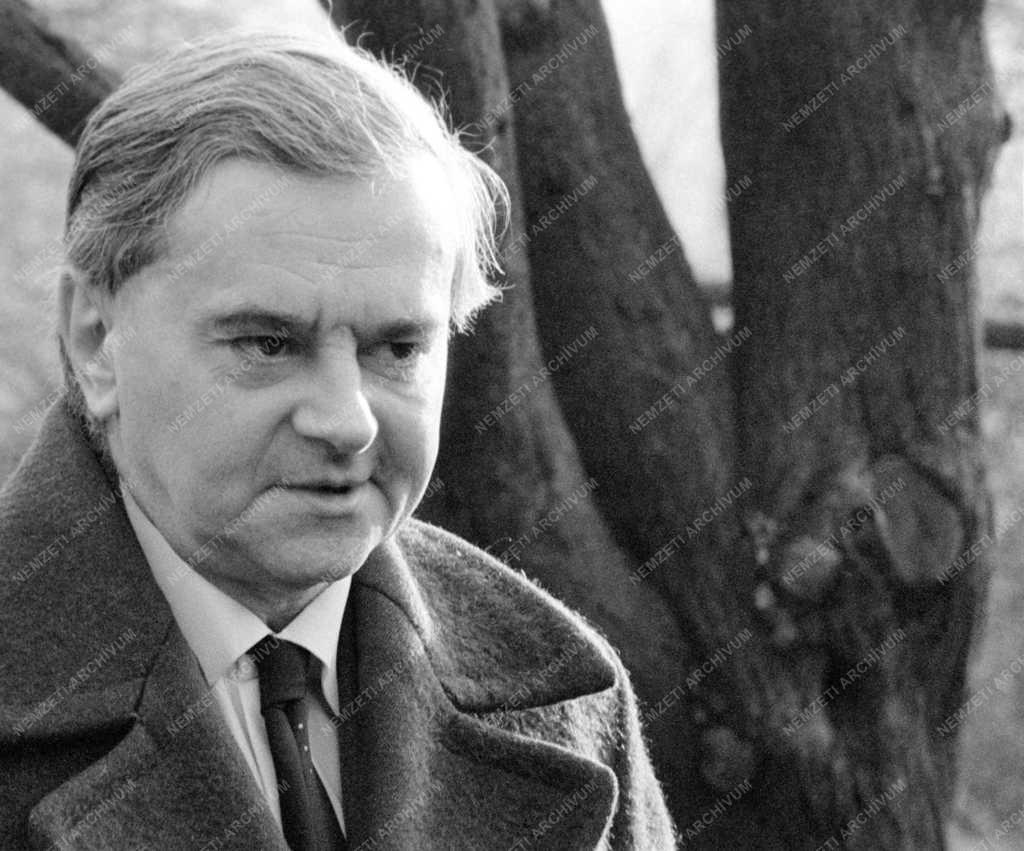 Kultúra - Weöres Sándor 