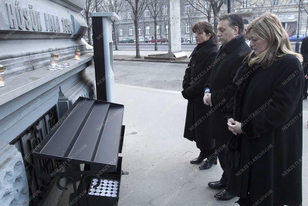 Emléknap - Orbán Viktor a Terror Házánál