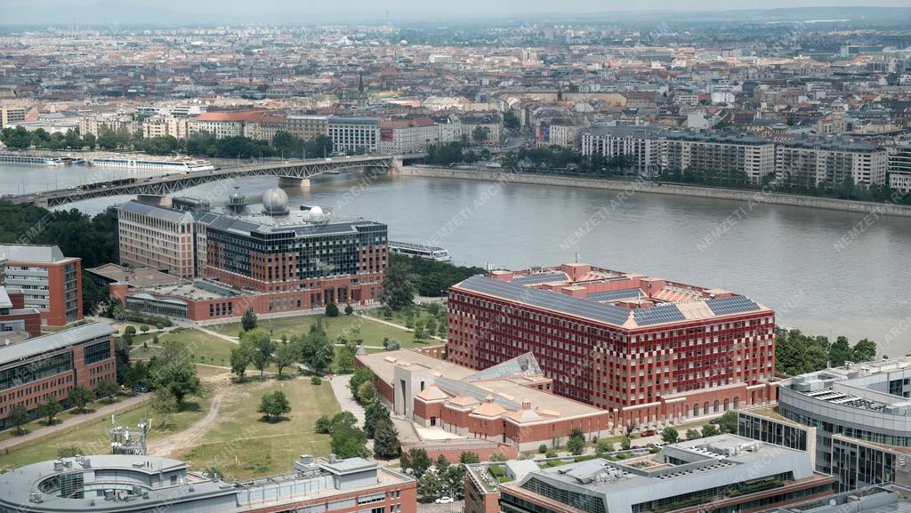 Budapest - Városkép - Budapesti Műszaki és Gazdaságtudományi Egyetem