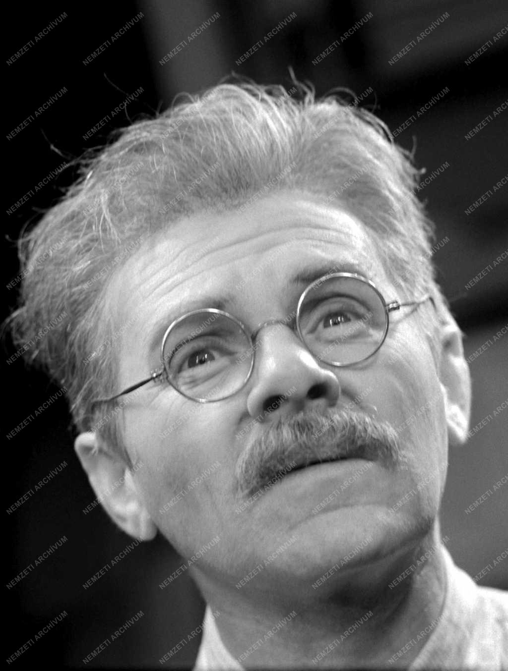 Kultúra - Madách Színház - Tabi László: Most majd elválik