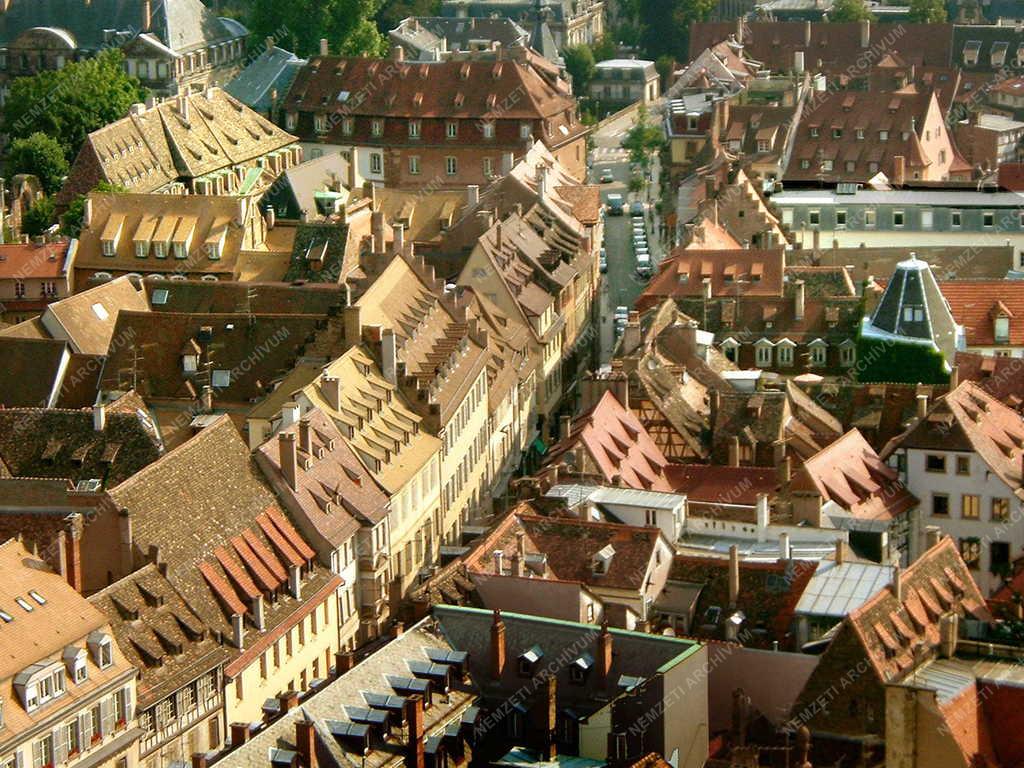 Strasbourg - Kilátás a városra a katedrális tornyából