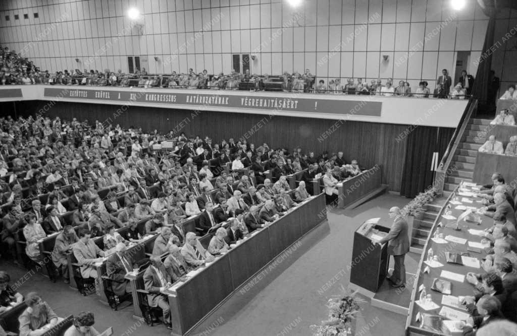 Belpolitika - Brigádmozgalom - Brigádvezetők tanácskozása