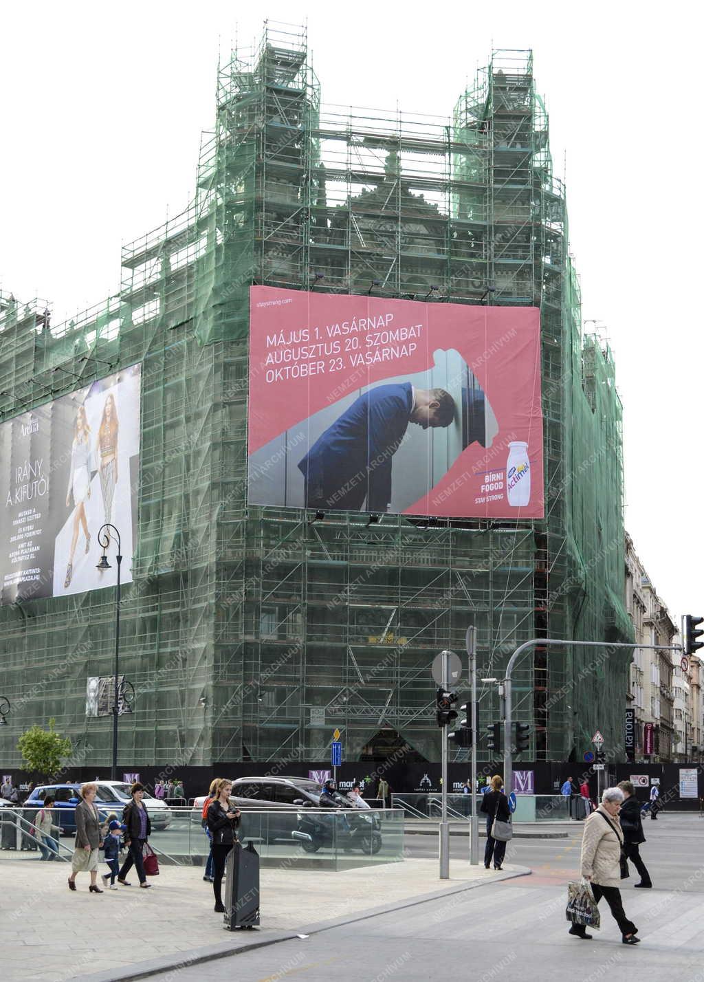 Épület - Budapest - A Brudern-ház felújítása 