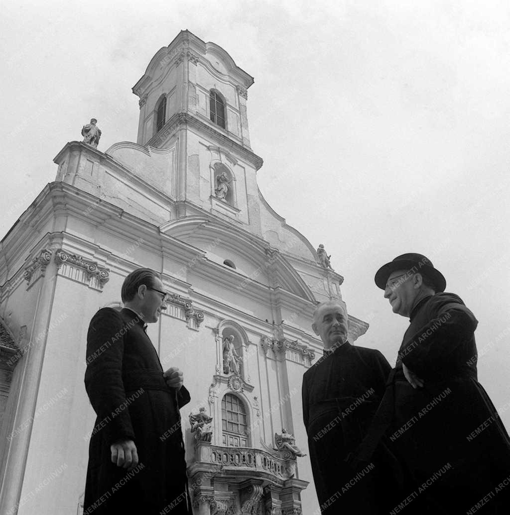 Oktatás - Egyházi Iskola - Kecskeméti Piarista Gimnázium