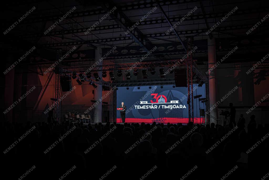Temesvár 30 - Orbán Viktor a Temesváron rendezett gálaesten 