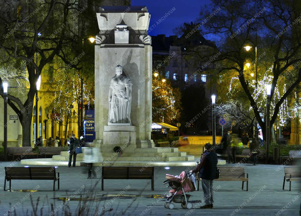 Városkép - Budapest - A Nemzeti Vértanúk emlékműve