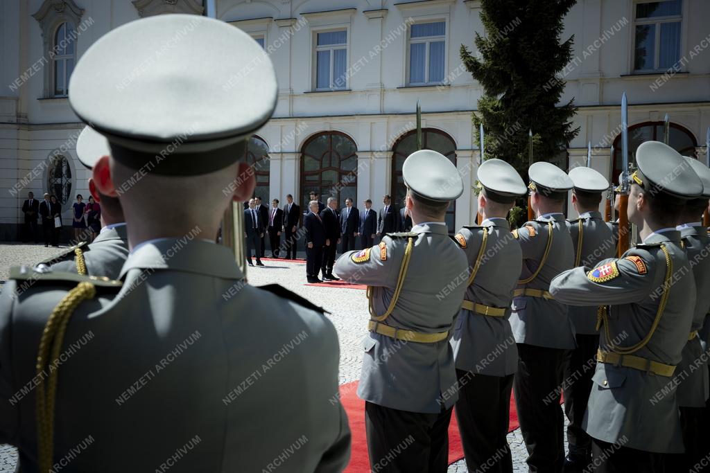 Orbán Viktor Pozsonyban