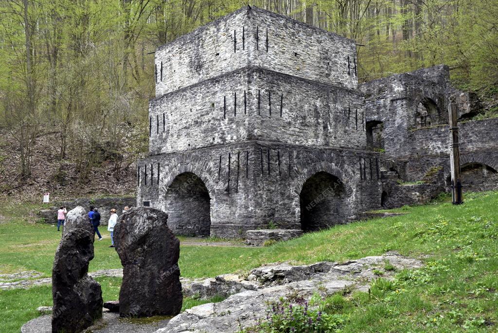 Ipar - Műemlék - Őskohó Miskolc-Újmassán