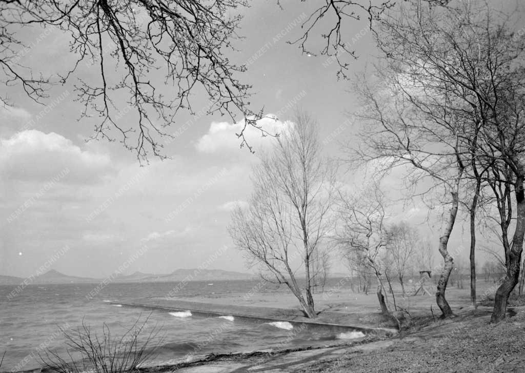 Tájak - Balaton - Fonyód