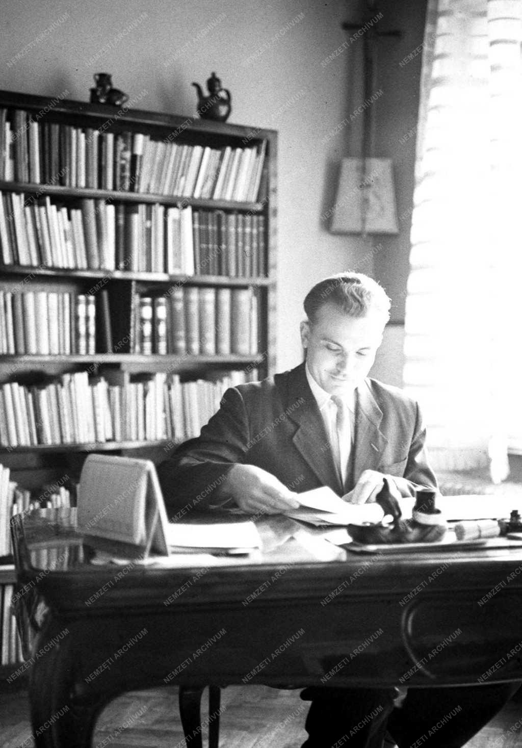 Vass Lajos Erkel-díjas zeneszerző, karnagy