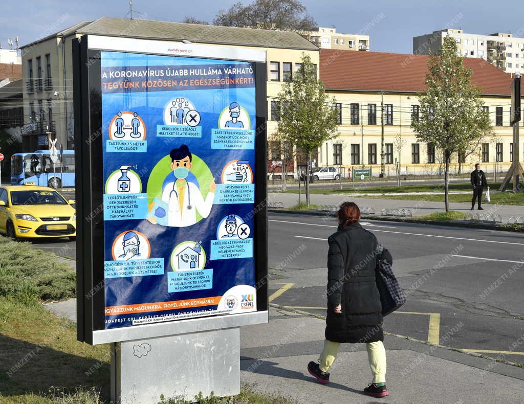 Egészségügy - Járvány - Covid-19 tájékoztató tábla Csepelen