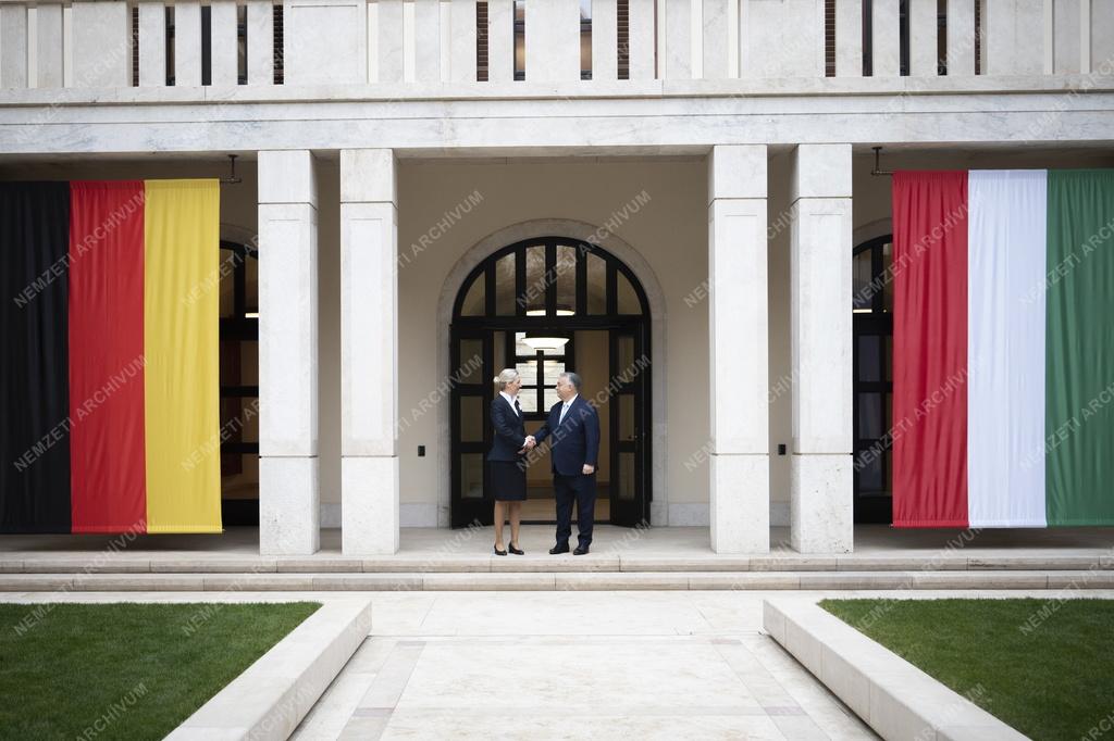 Orbán Viktor fogadta a német AfD társelnökét 