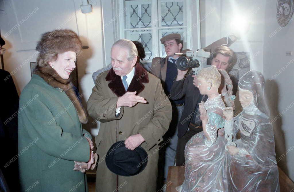 Külkapcsolat - Margaret Thatcher Magyarországon