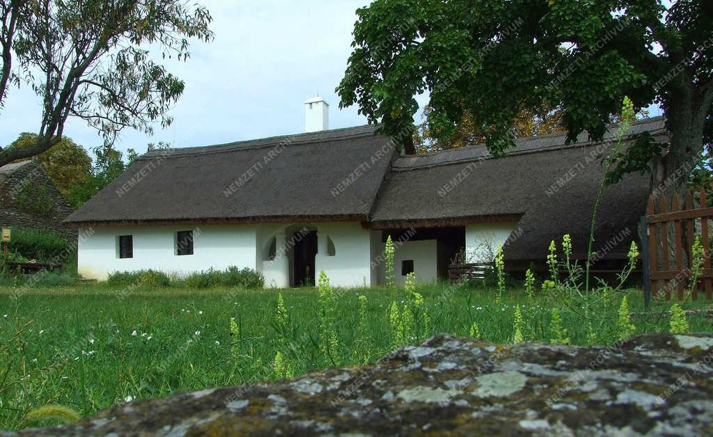 Népi műemlék - Tihany - Régi halászház 