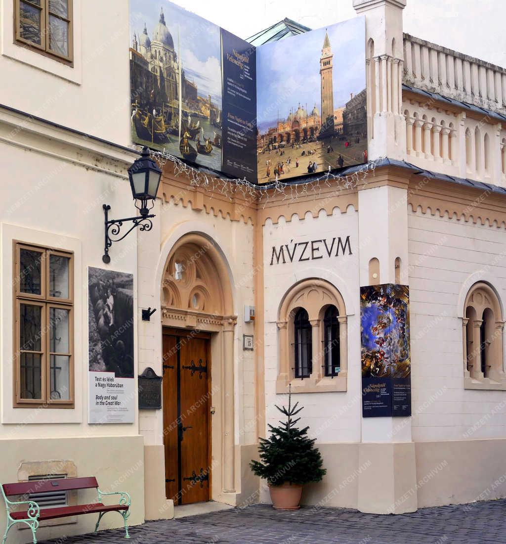 Városkép - Veszprém - A Boldog Gizella Főegyházmegyei Gyűjtemény épülete