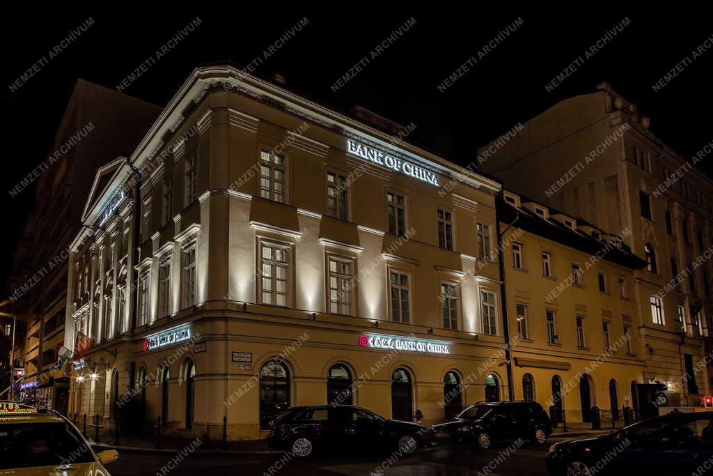 Épület - Budapest - Bank of China központi irodája