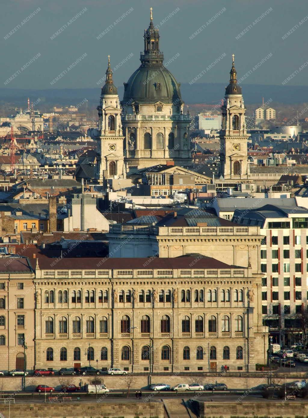 Budapest - Városkép - Műemlék épületek