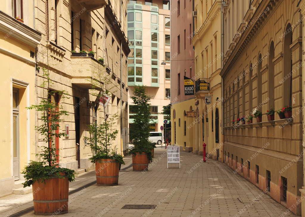 Budapest - Városkép - Képíró utca