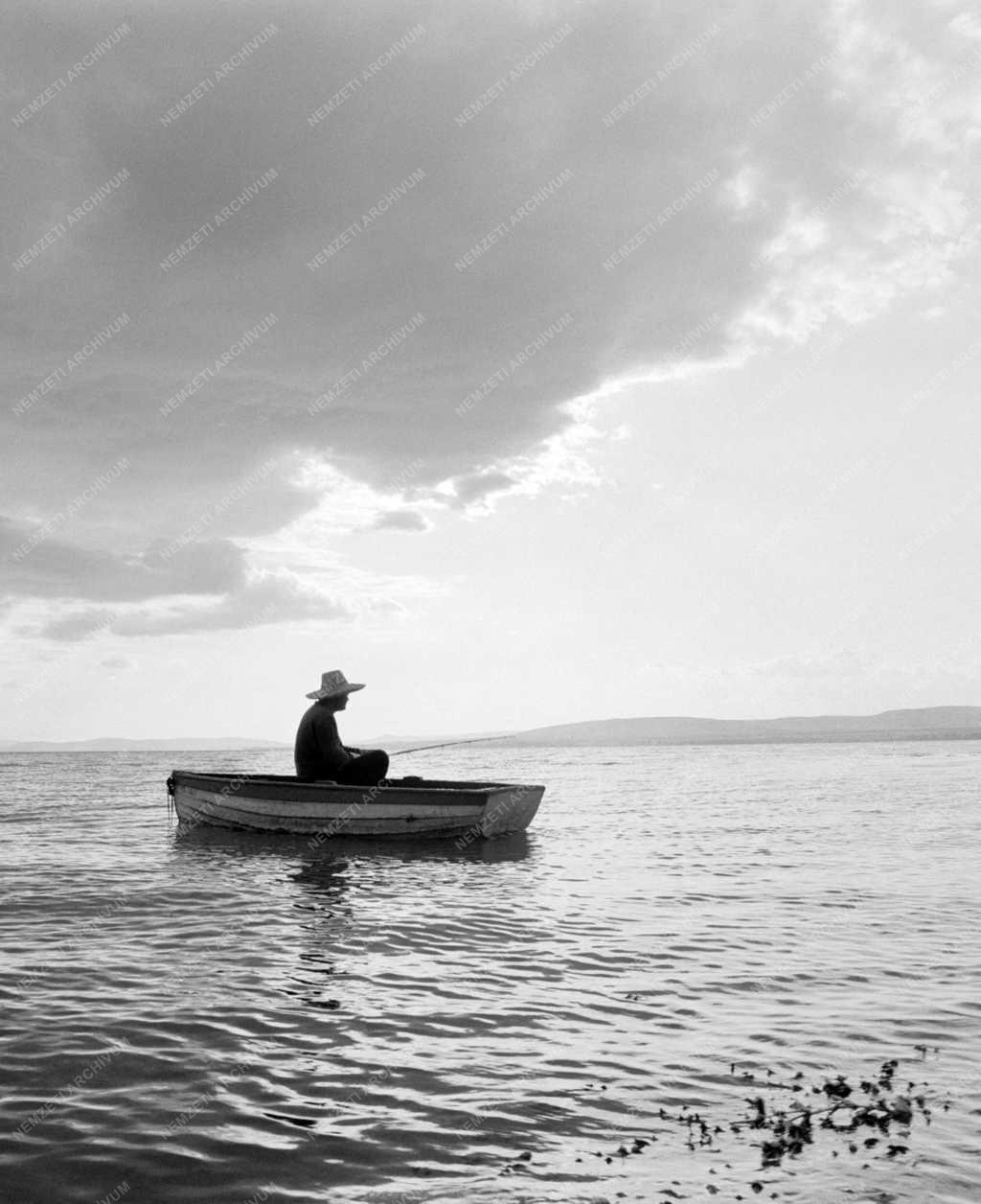 Szabadidő - Balatoni horgász