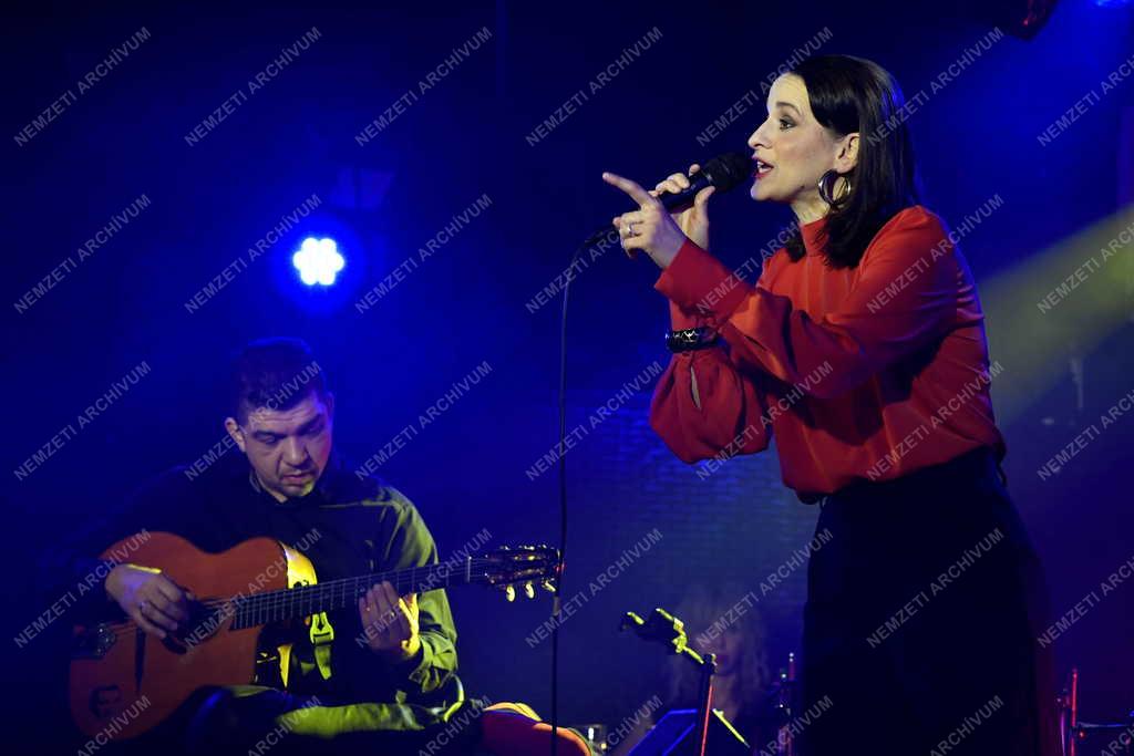 Televízió - M2 Petőfi TV - Akusztik koncert az A38 hajón