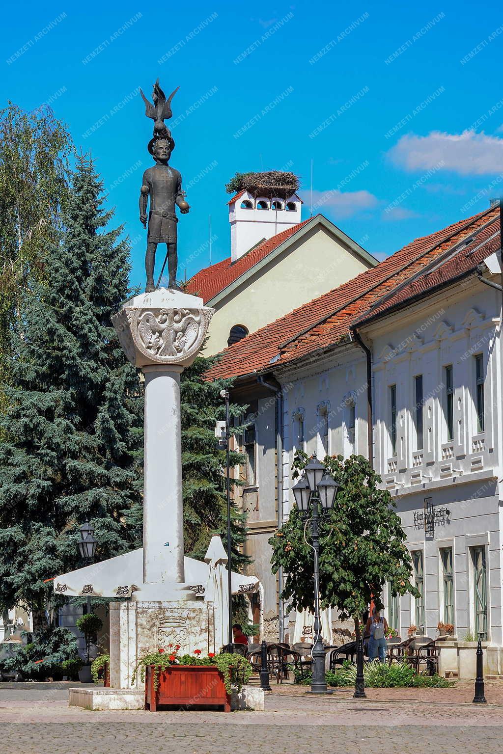 Városkép - Tokaj - Szent István-szobor