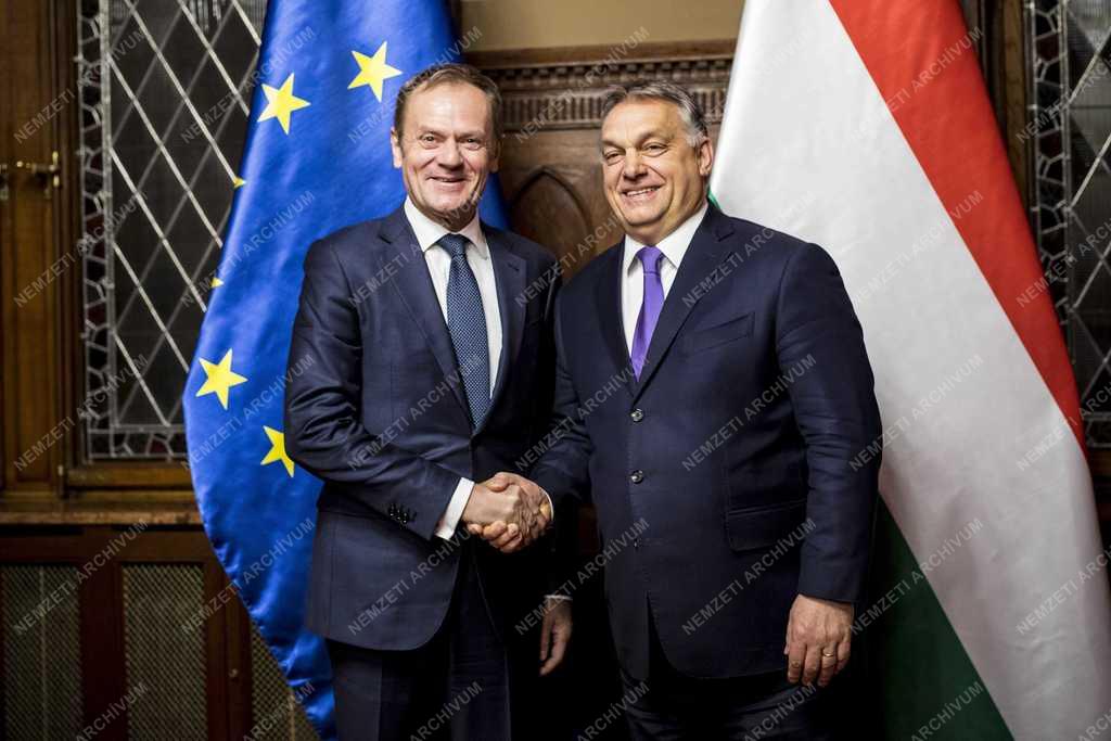 Orbán Viktor és Donald Tusk találkozója