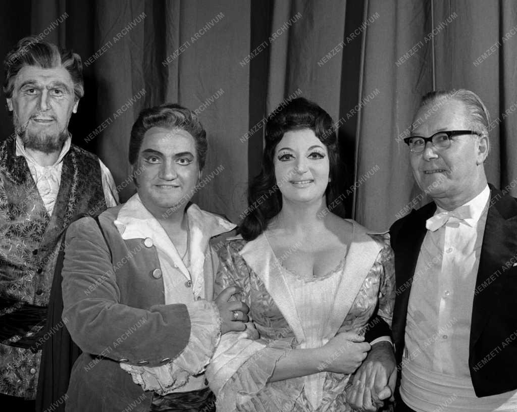 Kultúra - Luigi Ottolini olasz tenor operaénekes vendégszereplése